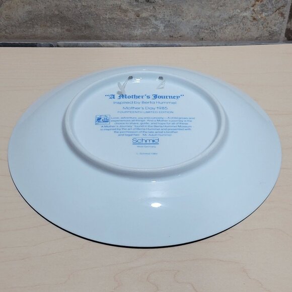 Schmid Hummel Mothers Day 1985 A Mothers Journey Decorative Wall Hanging Plate - Picture 4 of 11